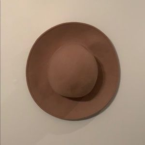 BDG Felt Round Top Hat